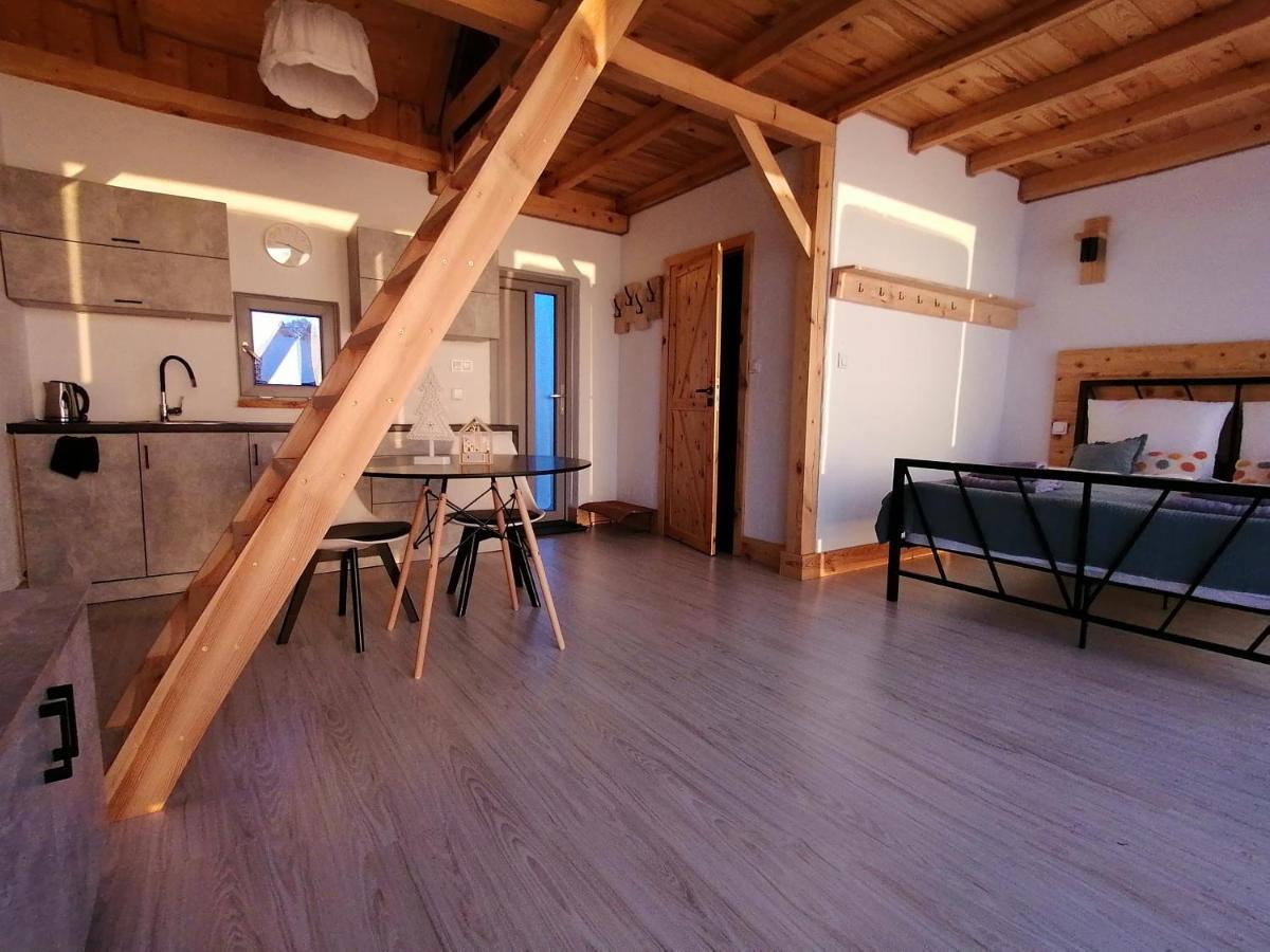 Villa Widokowe Stodoly Bieszczady à Lesko Extérieur photo
