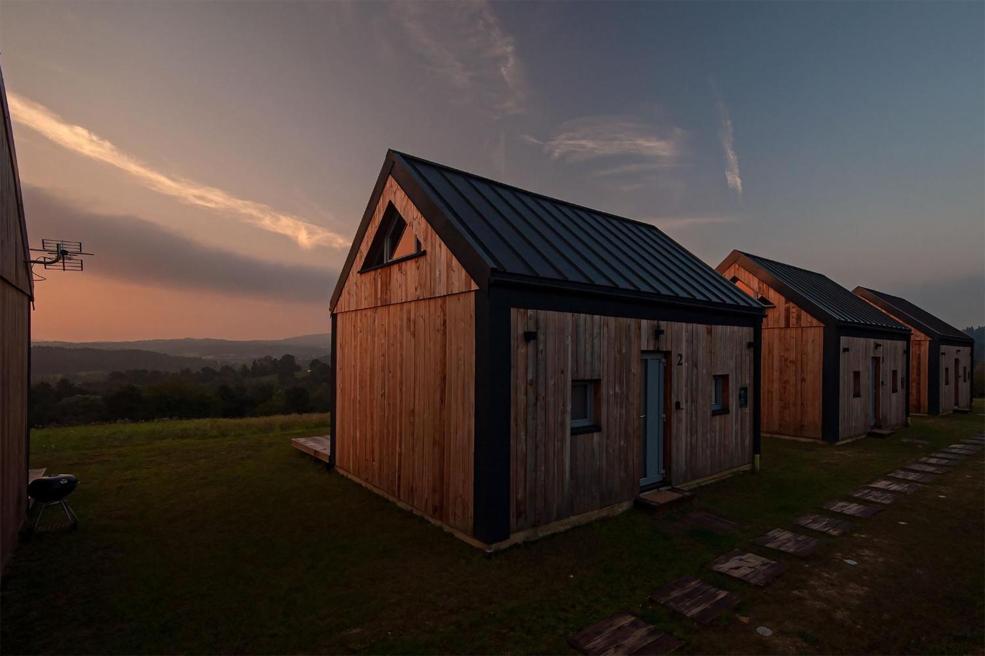 Villa Widokowe Stodoly Bieszczady à Lesko Extérieur photo