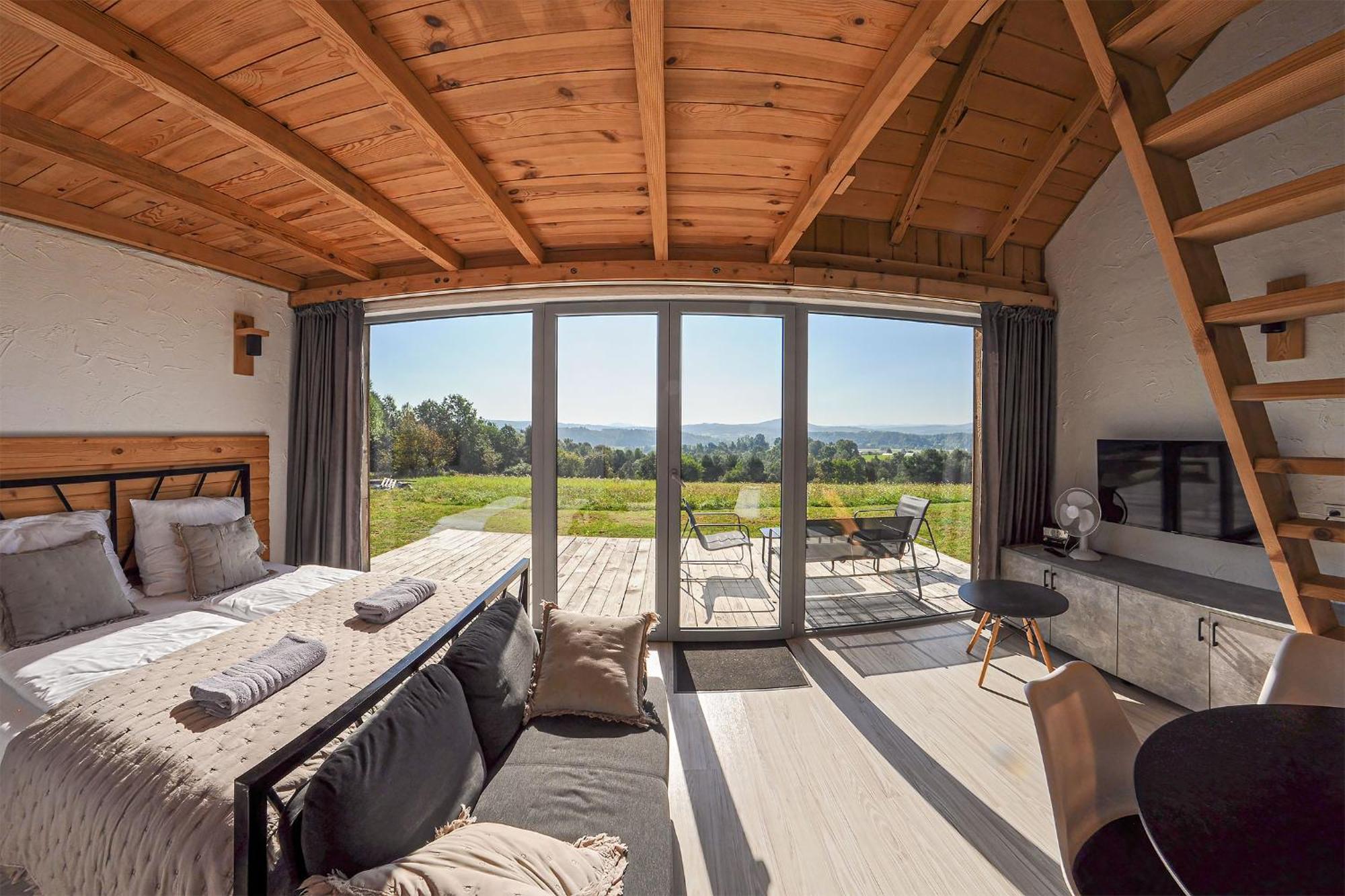 Villa Widokowe Stodoly Bieszczady à Lesko Extérieur photo