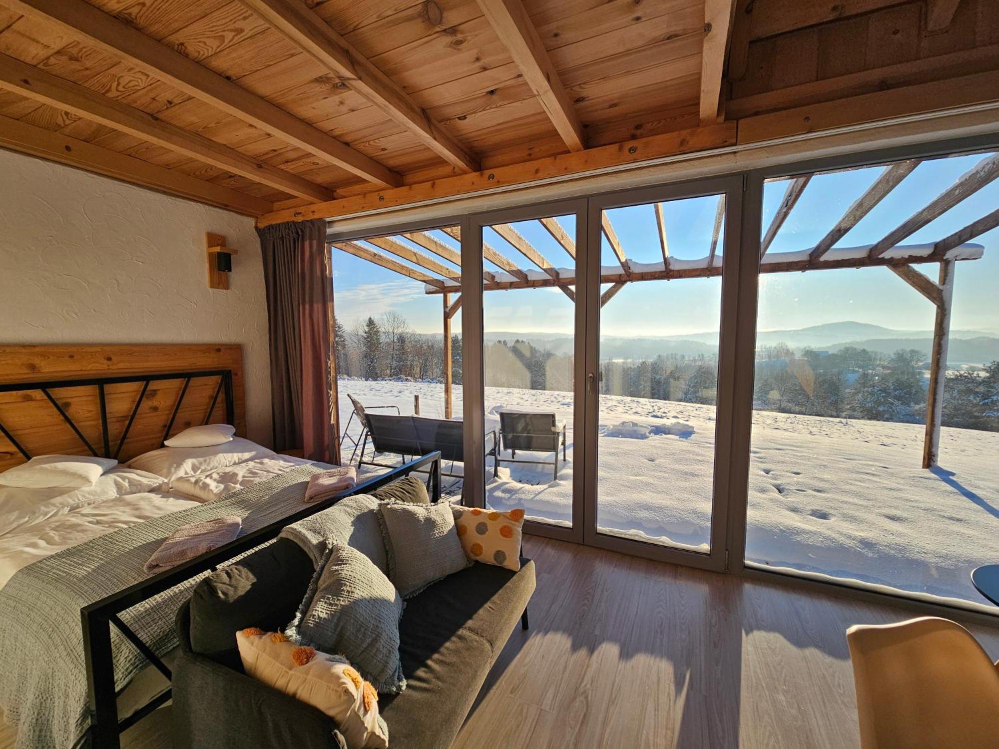 Villa Widokowe Stodoly Bieszczady à Lesko Extérieur photo