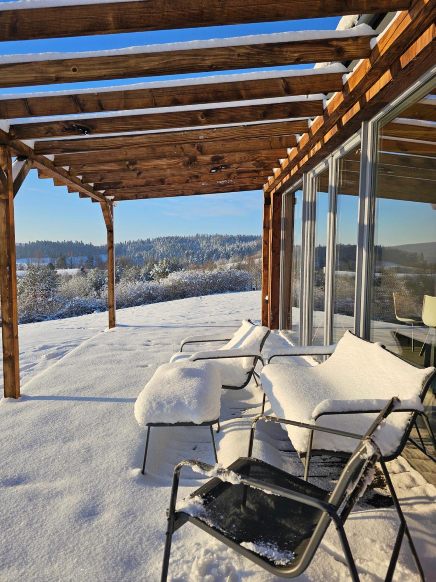 Villa Widokowe Stodoly Bieszczady à Lesko Extérieur photo