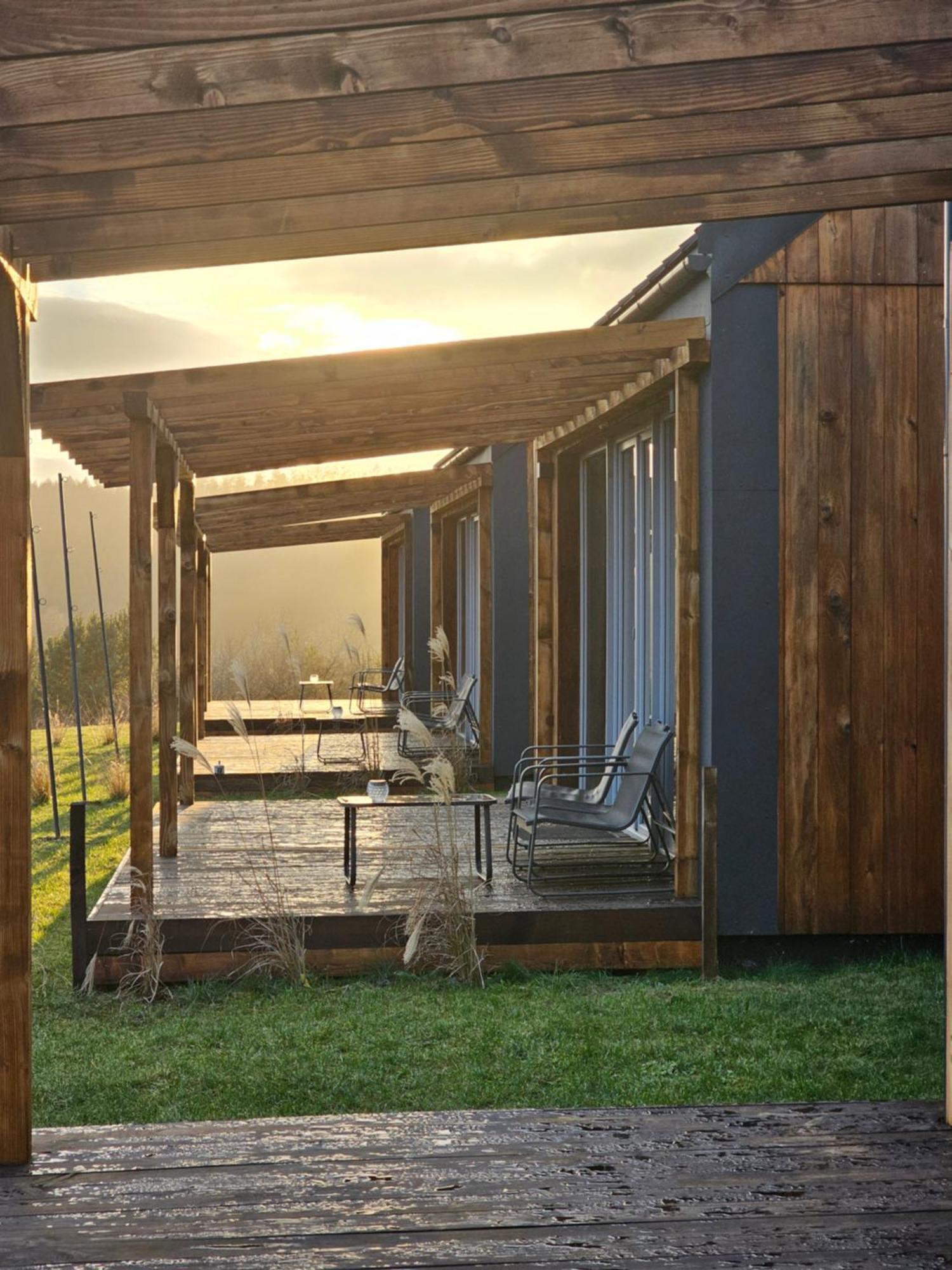 Villa Widokowe Stodoly Bieszczady à Lesko Extérieur photo