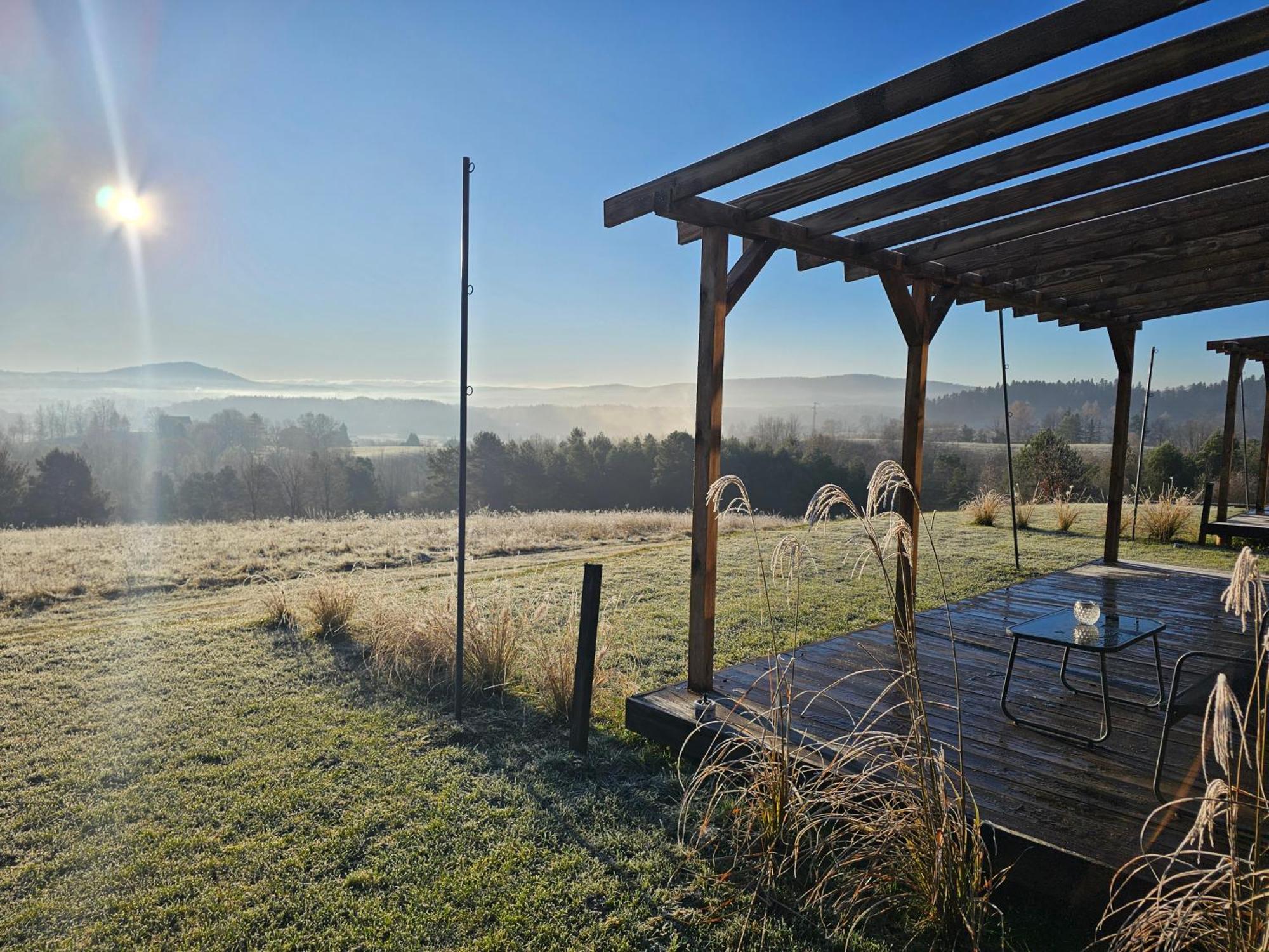 Villa Widokowe Stodoly Bieszczady à Lesko Extérieur photo
