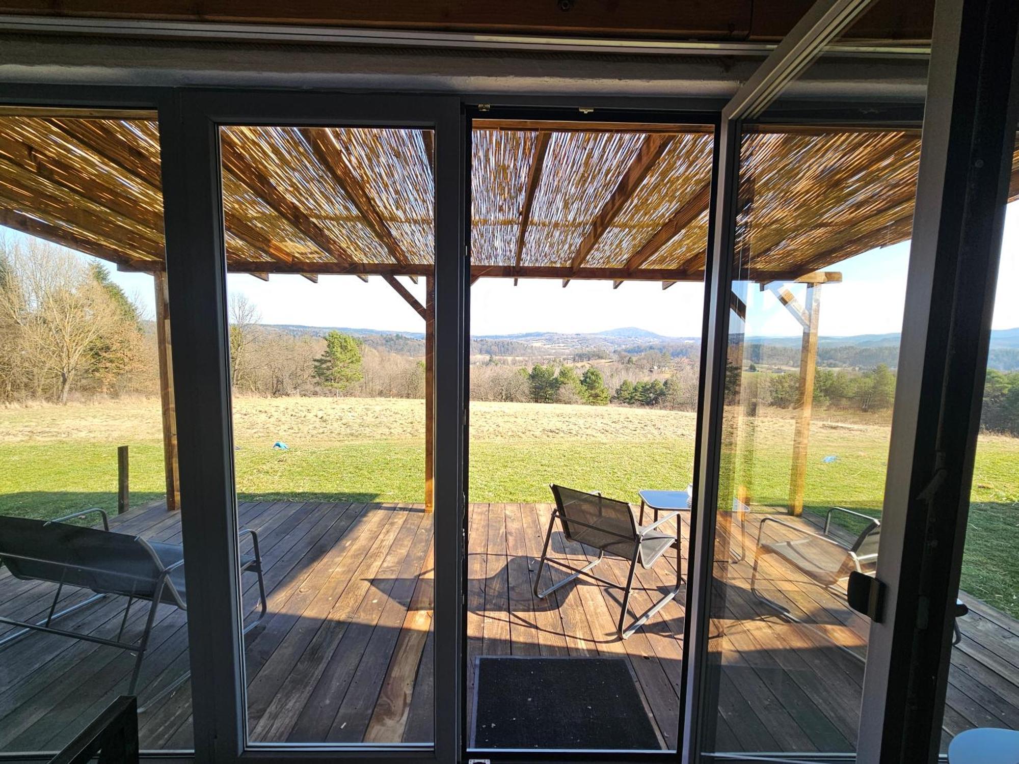 Villa Widokowe Stodoly Bieszczady à Lesko Extérieur photo